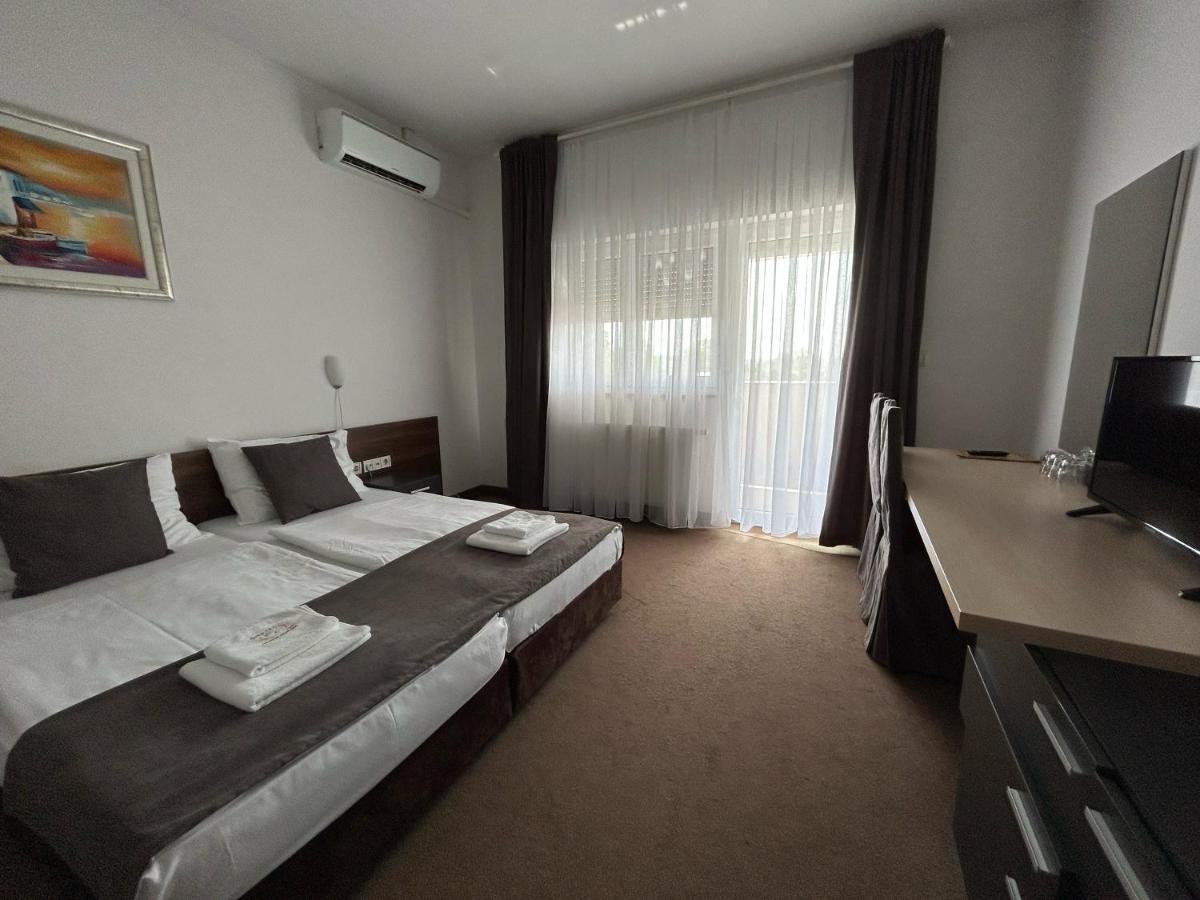 Rooms Elez Sesvete Exterior foto