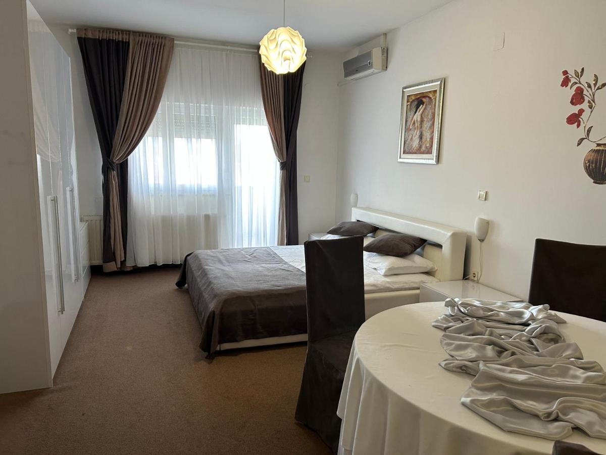 Rooms Elez Sesvete Exterior foto